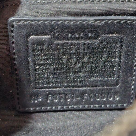 2007 Coach Y2K Hobo Shoulder Bag Purse in Buttery Soft Black Leather - Picture 7 of 7